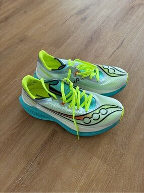 Saucony Women's Endorphin Pro 5